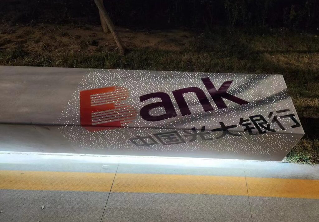 透光混凝土插图